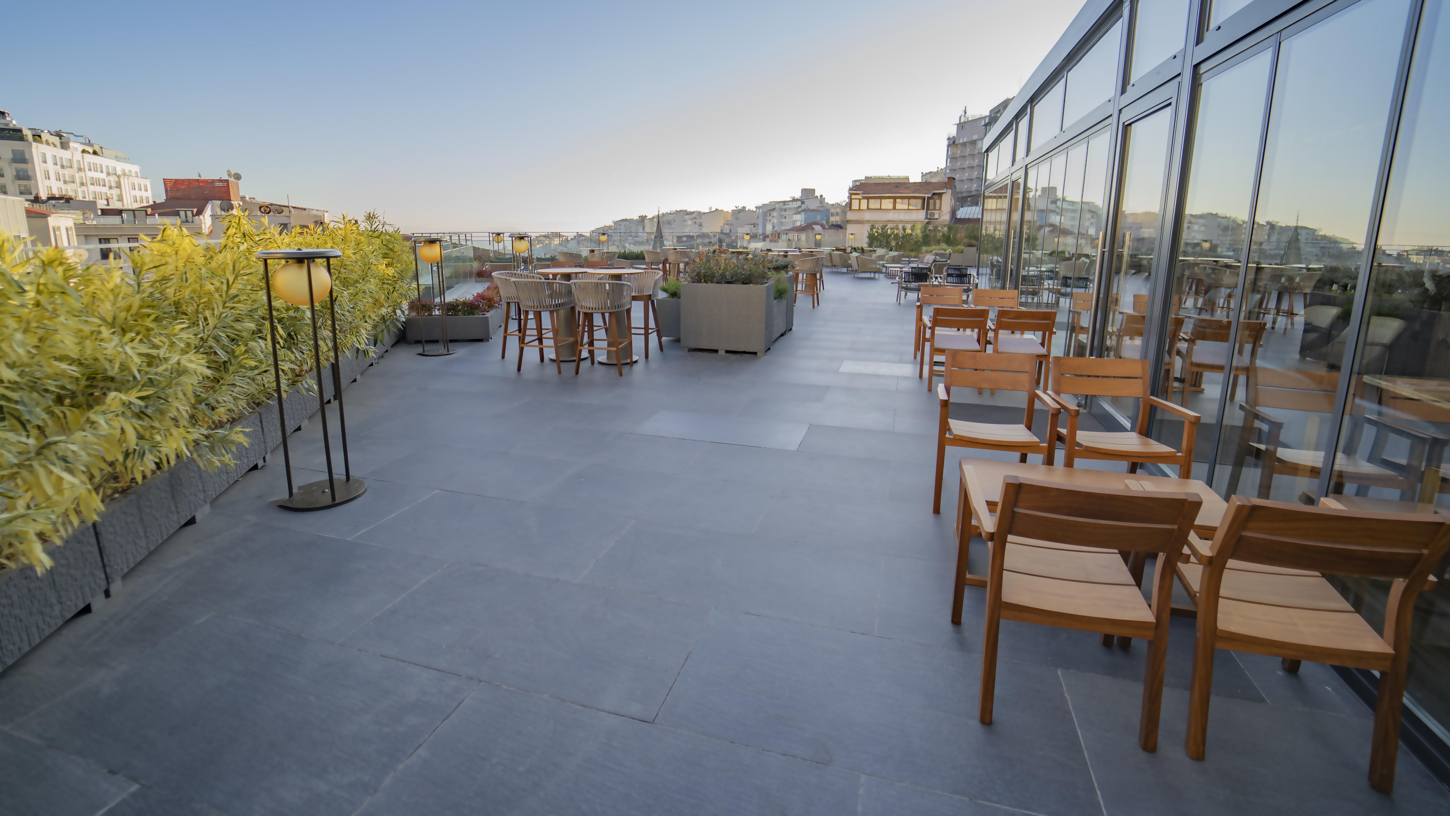 Sofitel Istanbul Taksim Hotel Luaran gambar The Sky Bar