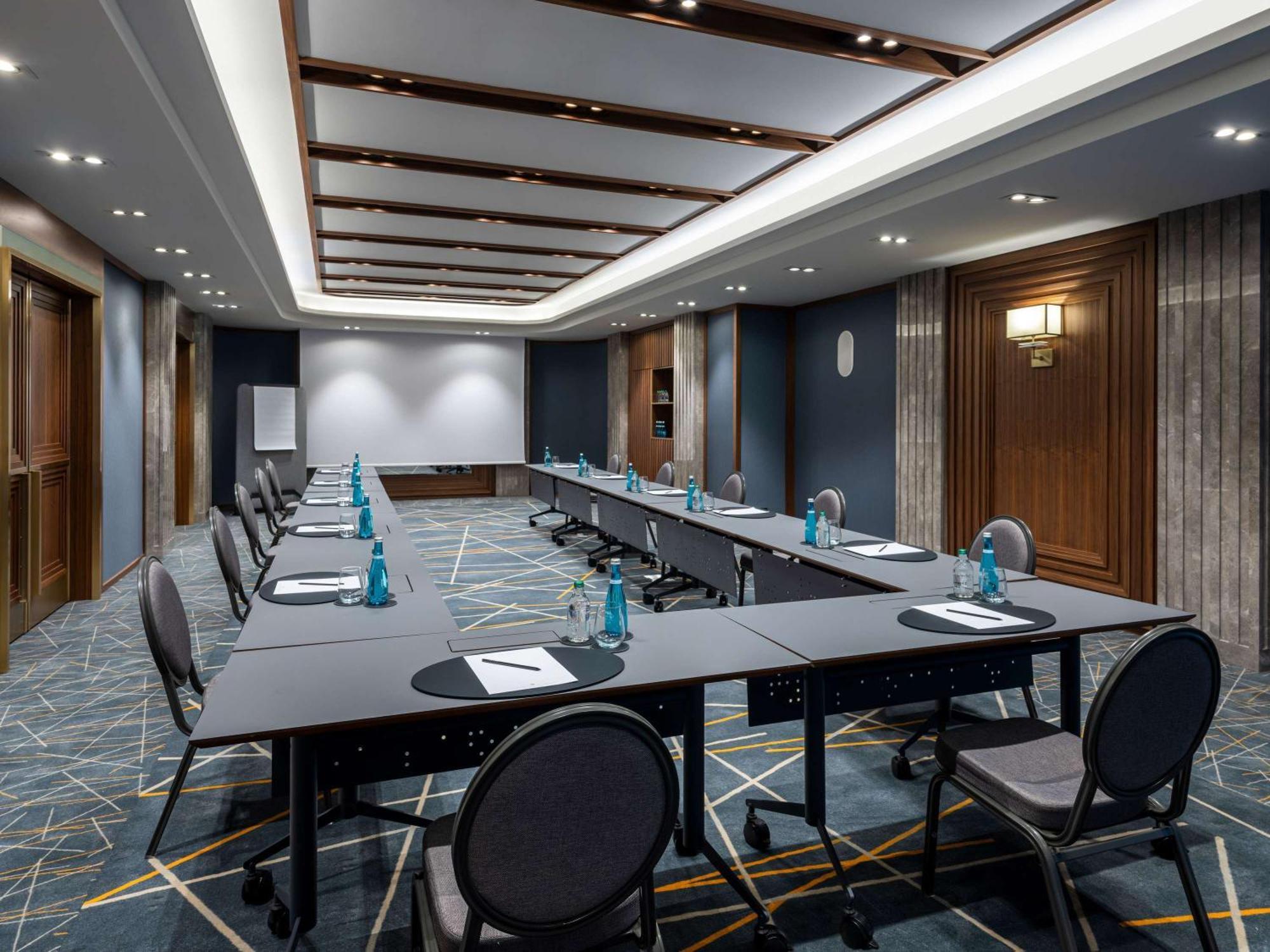 Sofitel Istanbul Taksim Hotel Luaran gambar Meeting room