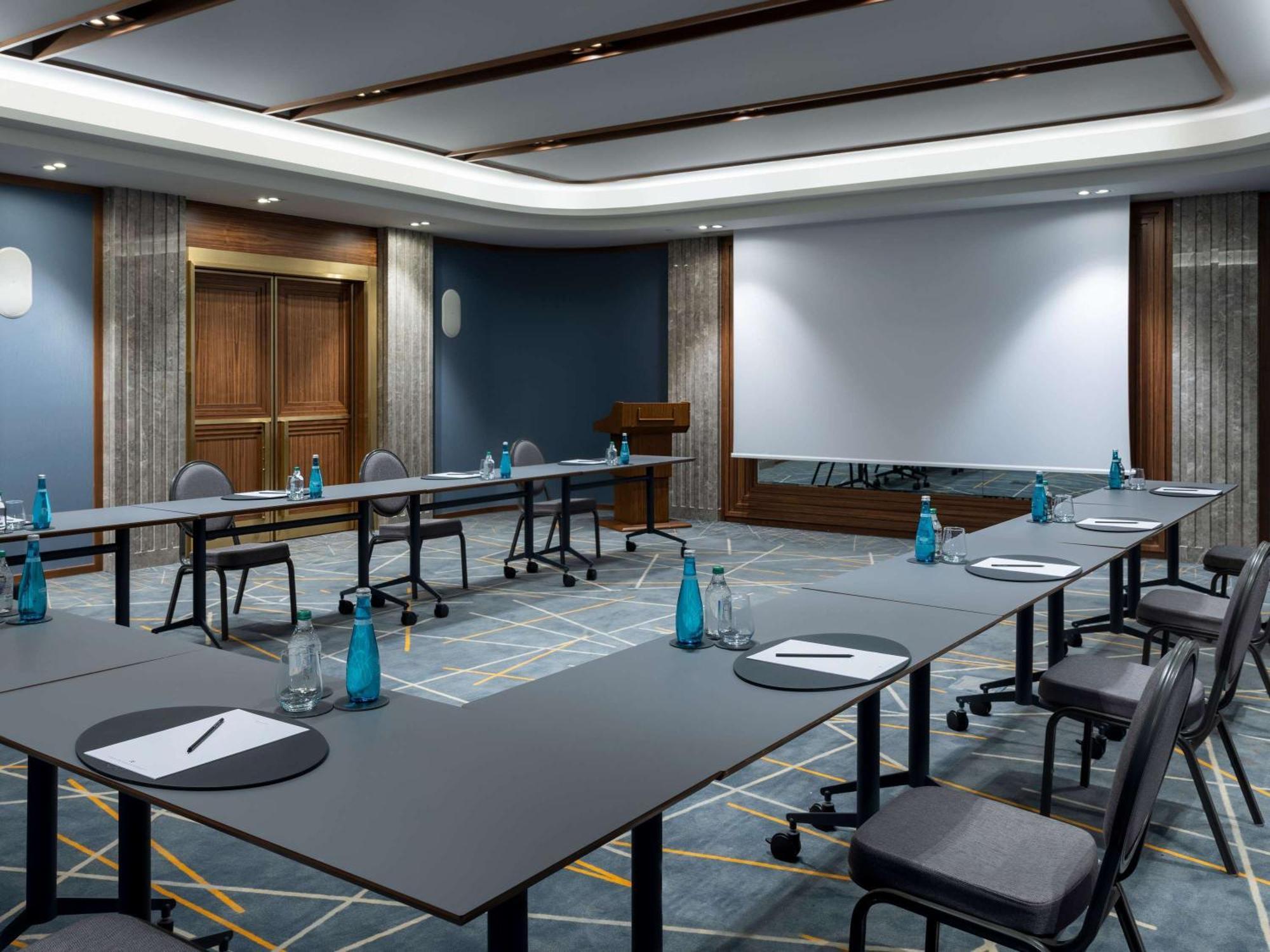 Sofitel Istanbul Taksim Hotel Luaran gambar Meeting room